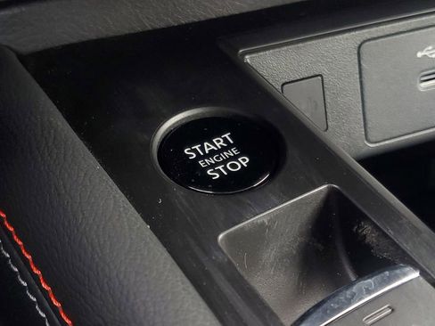 New 2026 Nissan Kicks SR image 19