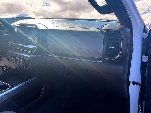 Used 2024 Chevrolet Silverado 3500 LTZ w/ LTZ Plus Package image 27