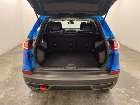 Used 2022 Jeep Cherokee Trailhawk image 28