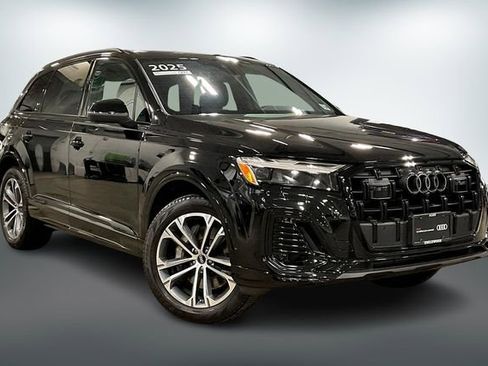 Certified 2025 Audi Q7 2.0T Premium Plus w/ Premium Plus Package image 1