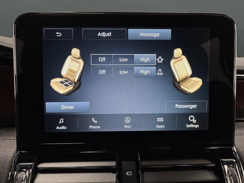 Used 2020 Lincoln Navigator L Reserve w/ Luxury Package image 29