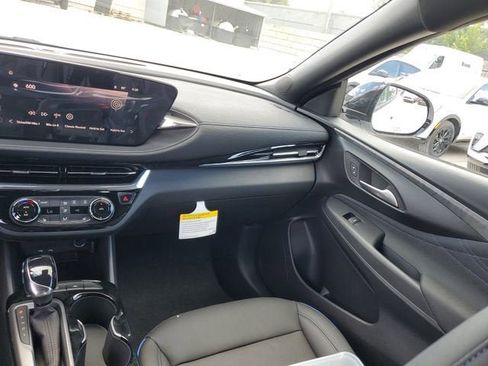New 2026 Buick Envista Sport Touring w/ Convenience I Package FWD image 14