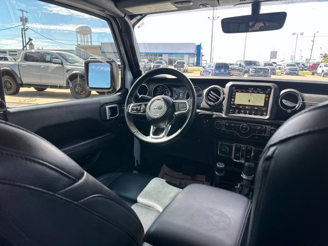 Used 2023 Jeep Wrangler Unlimited Sahara w/ Cold Weather Group AWD/4WD image 14