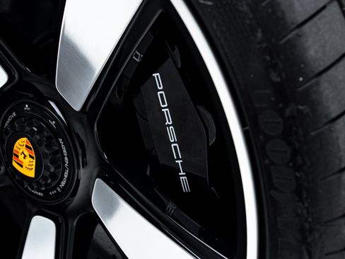 Used 2023 Porsche 911 Sport Classic image 24