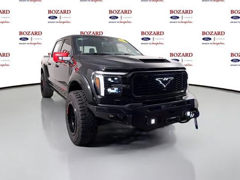 Used 2025 Ford F150 Lariat w/ Equipment Group 502A High AWD/4WD image 1
