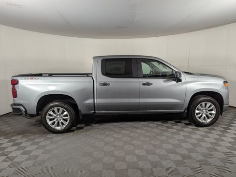New 2025 Chevrolet Silverado 1500 Custom image 4