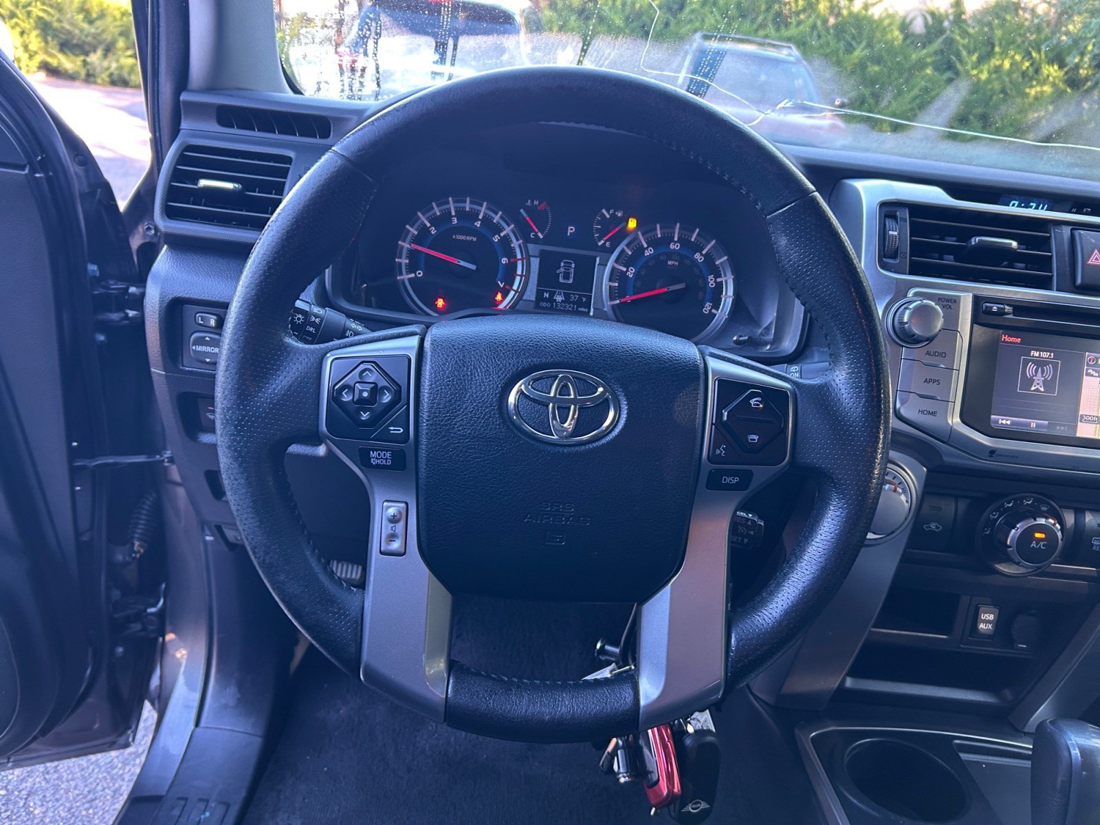 Used 2018 Toyota 4Runner SR5 RWD image 9