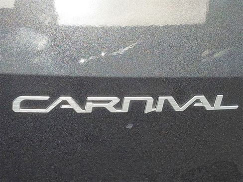 Certified 2024 Kia Carnival LX image 41