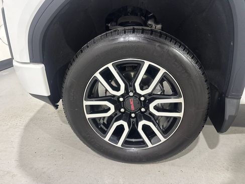 Used 2020 GMC Sierra 1500 AT4 AWD/4WD image 9