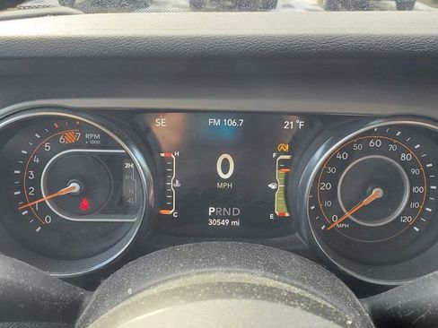 Used 2021 Jeep Wrangler Unlimited Sport image 8