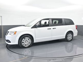 Used 2020 Dodge Grand Caravan SE video 2