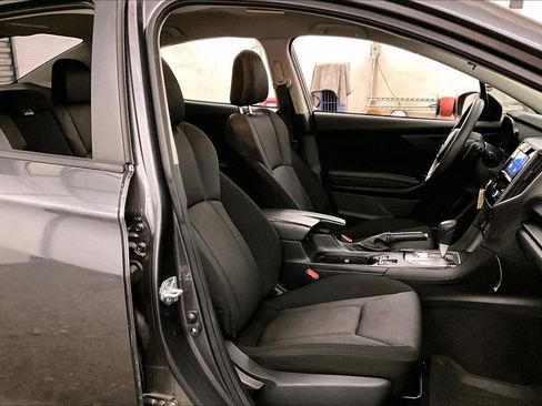 Used 2022 Subaru Impreza 2.0i Premium image 7