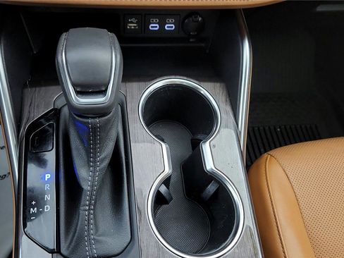 Used 2023 Toyota Highlander Platinum image 42