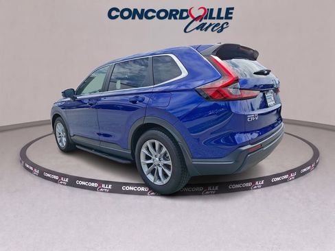 Used 2023 Honda CR-V EX-L image 4