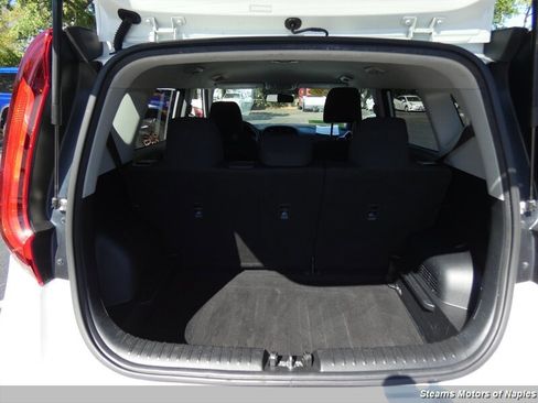 Used 2020 Kia Soul LX image 14