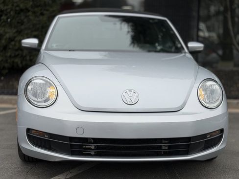 Used 2015 Volkswagen Beetle 1.8T image 3