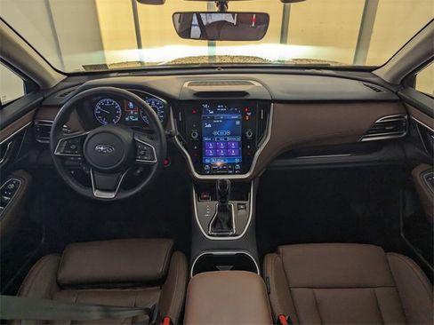 Used 2022 Subaru Outback Touring image 9