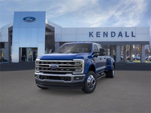 New 2026 Ford F450 XLT w/ XLT Premium Package image 2