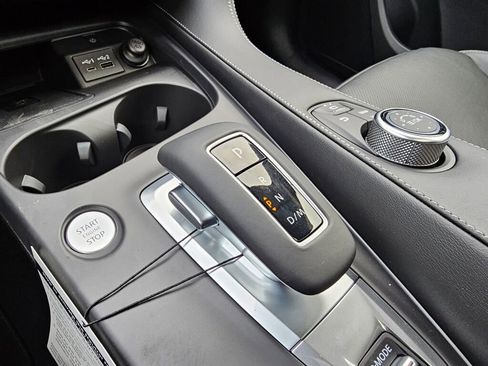 New 2025 INFINITI QX55 Essential image 38