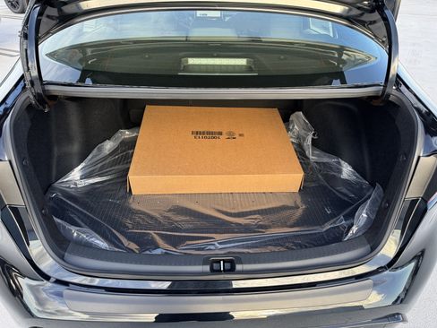 New 2026 Toyota Corolla SE image 9