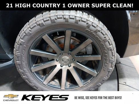 Used 2021 Chevrolet Suburban High Country image 36