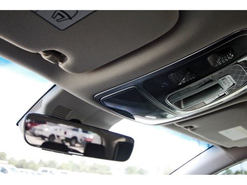 Used 2022 Genesis GV80 2.5T w/ Prestige Package 04 image 24