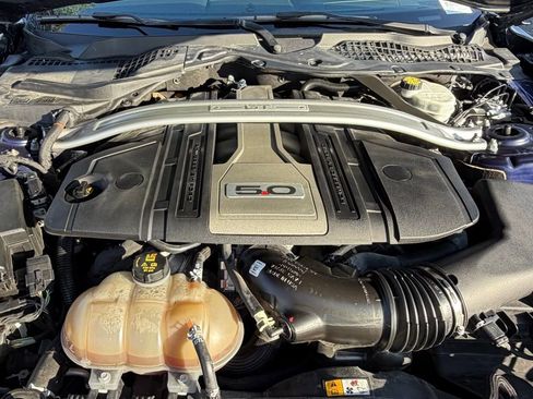 Certified 2018 Ford Mustang GT Premium image 30