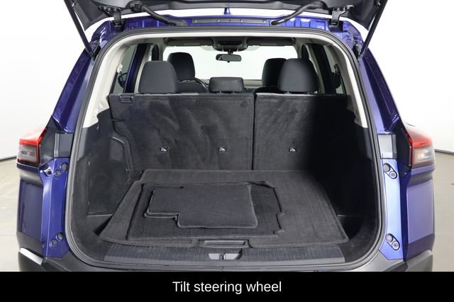 Used 2021 Nissan Rogue SV FWD image 17