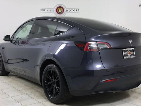 Used 2024 Tesla Model Y Long Range AWD/4WD image 4