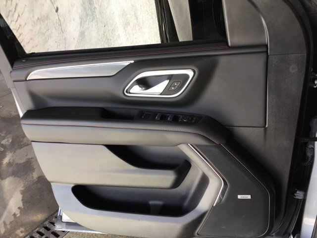 Used 2022 Chevrolet Tahoe RST w/ Luxury Package AWD/4WD image 34
