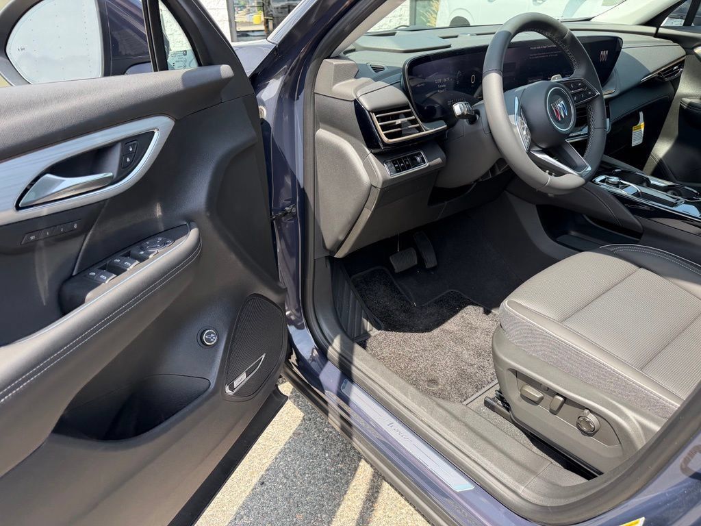 New 2026 Buick Envision Avenir AWD/4WD image 18