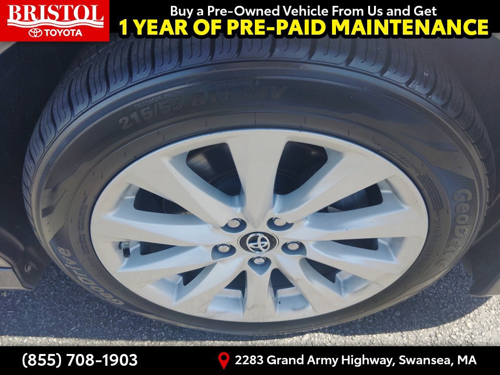 Used 2019 Toyota Camry LE w/ Convenience Package FWD image 9