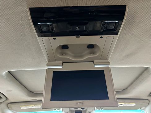 Used 2019 GMC Yukon SLT w/ Open Road Package RWD image 27