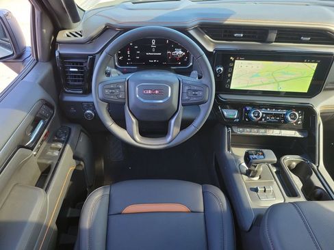 New 2026 GMC Sierra 1500 AT4 w/ AT4 Premium Package AWD/4WD image 18
