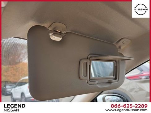 Used 2022 Nissan Sentra SV w/ SV Premium Package image 29