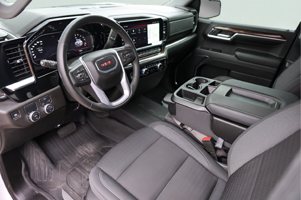 Used 2024 GMC Sierra 1500 Elevation RWD image 12