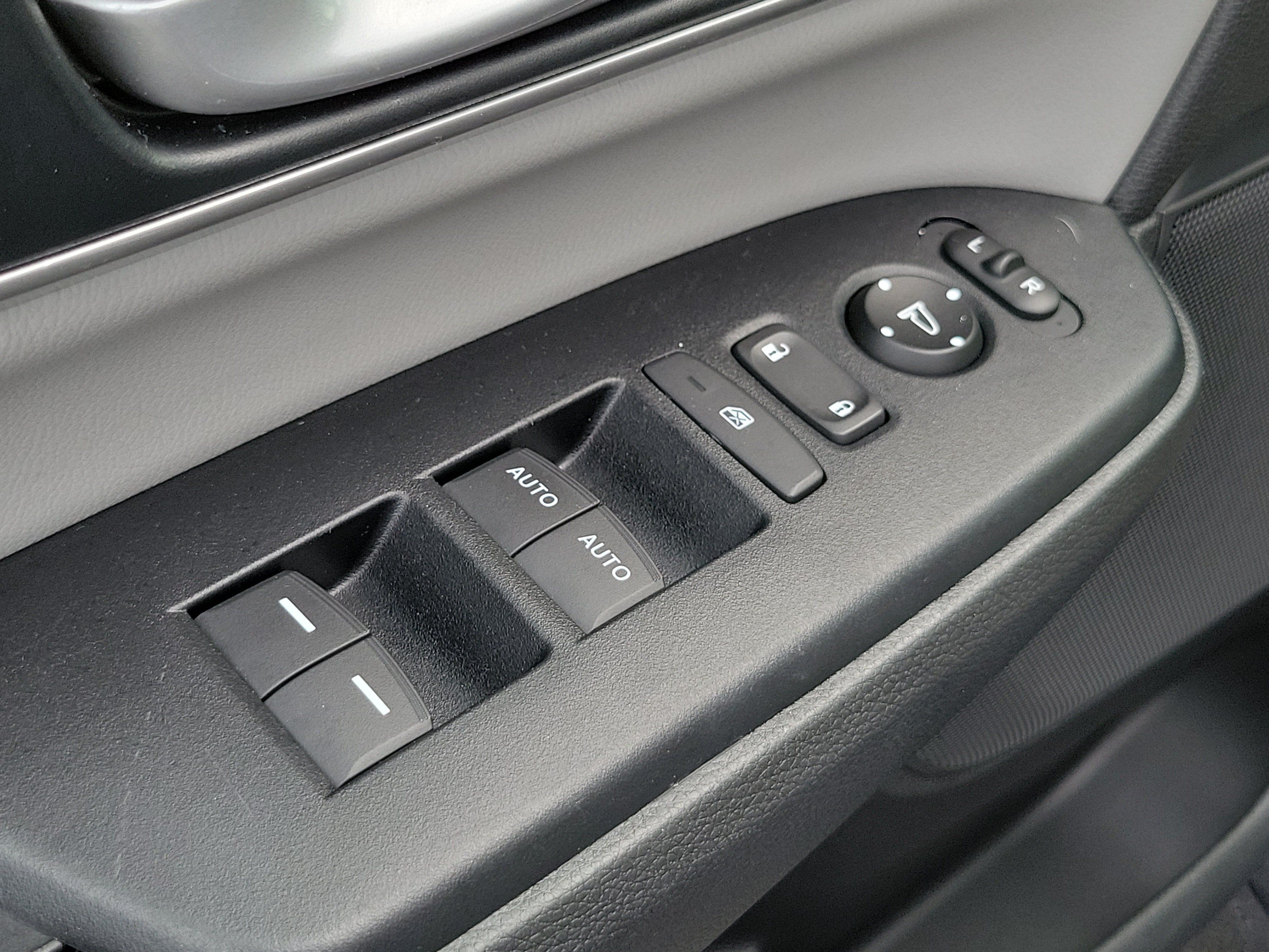 Used 2022 Honda CR-V EX-L image 14