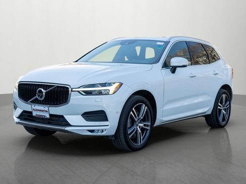 Used 2019 Volvo XC60 T6 Momentum w/ Advanced Package image 3