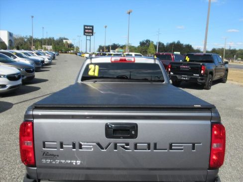 Used 2021 Chevrolet Colorado W/T w/ WT Convenience Package image 7