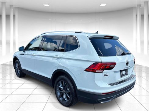 Used 2022 Volkswagen Tiguan SE FWD image 6