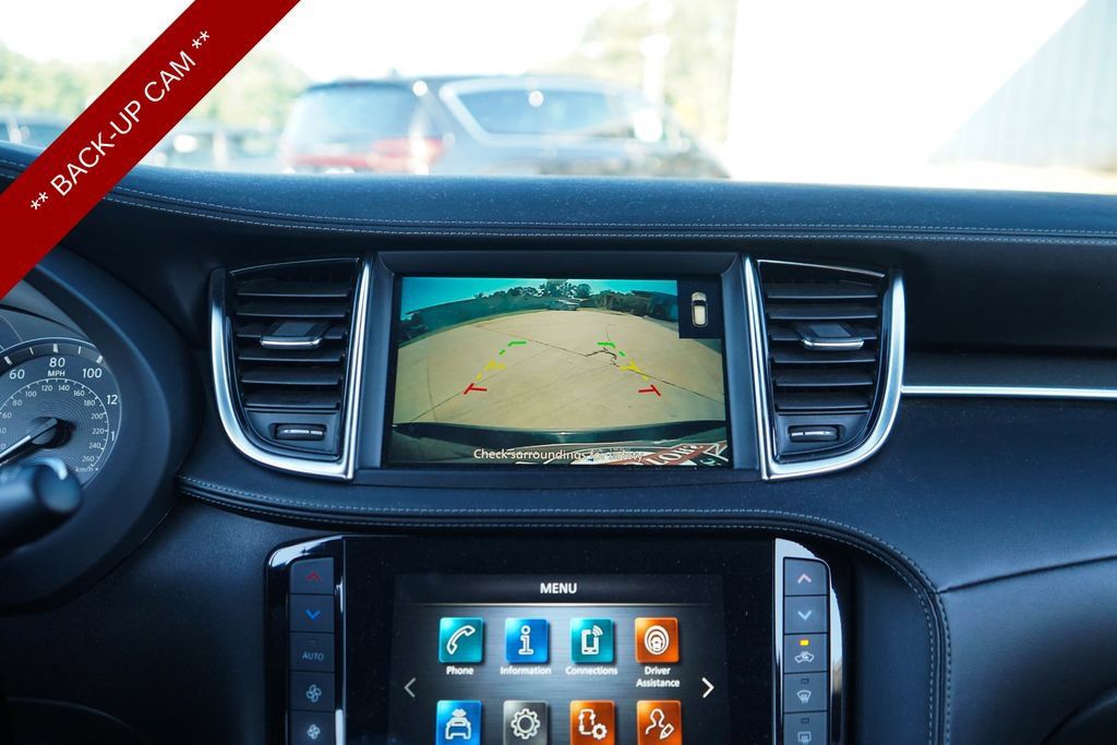 Used 2022 INFINITI QX50 Luxe w/ Appearance Package FWD image 11