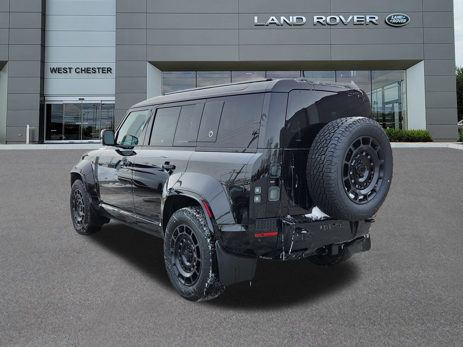 New 2026 Land Rover Defender 110 OCTA AWD/4WD image 3