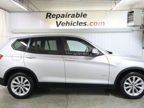 Used 2014 BMW X3 xDrive28i AWD/4WD image 4