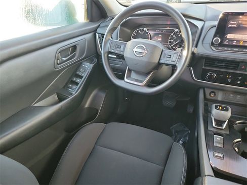 Certified 2025 Nissan Rogue S image 10
