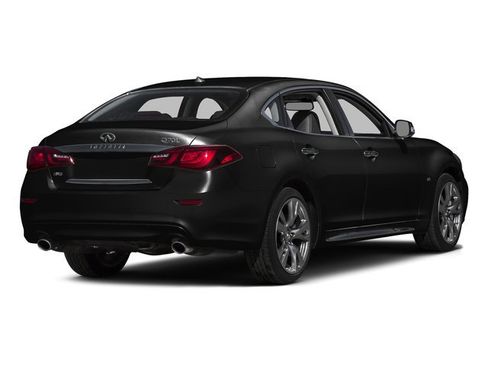 Used 2016 INFINITI Q70 L 3.7 w/ Technology Package AWD/4WD image 2