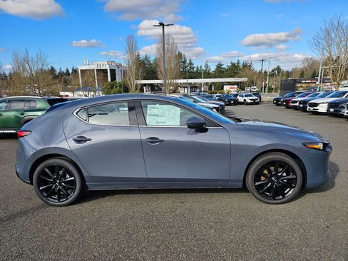 New 2026 MAZDA MAZDA3 2.5 S Hatchback w/ Premium Pkg image 4