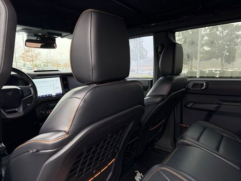 Certified 2024 Ford Bronco Badlands image 25