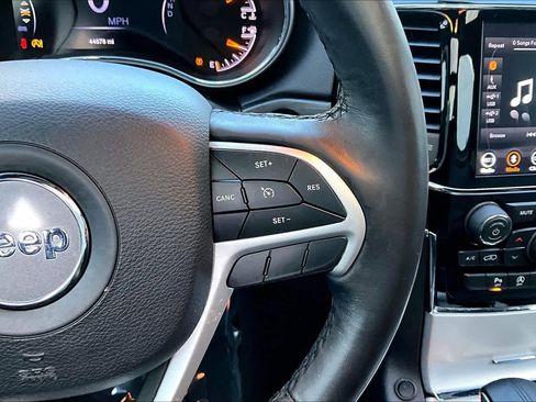 Used 2019 Jeep Grand Cherokee Limited w/ Luxury Group II image 22