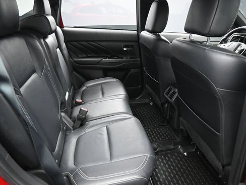 Used 2021 Mitsubishi Outlander SEL image 31