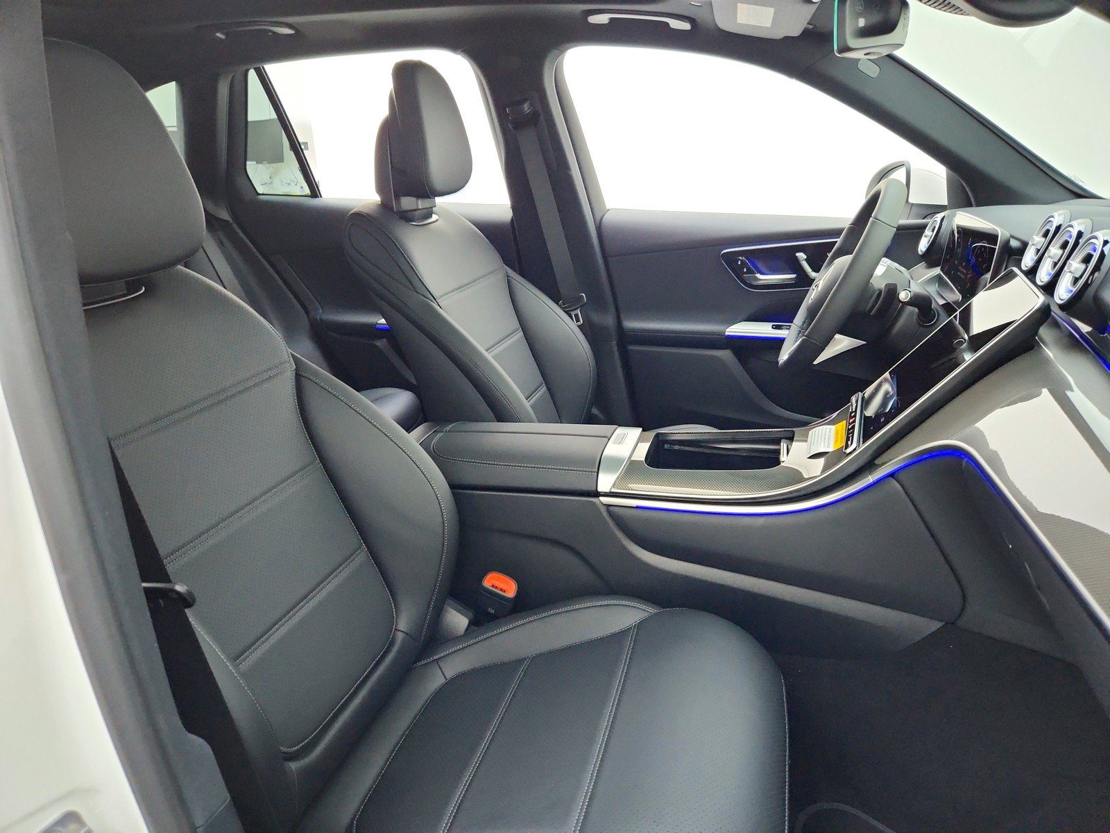 Used 2026 Mercedes-Benz GLC 300 image 20